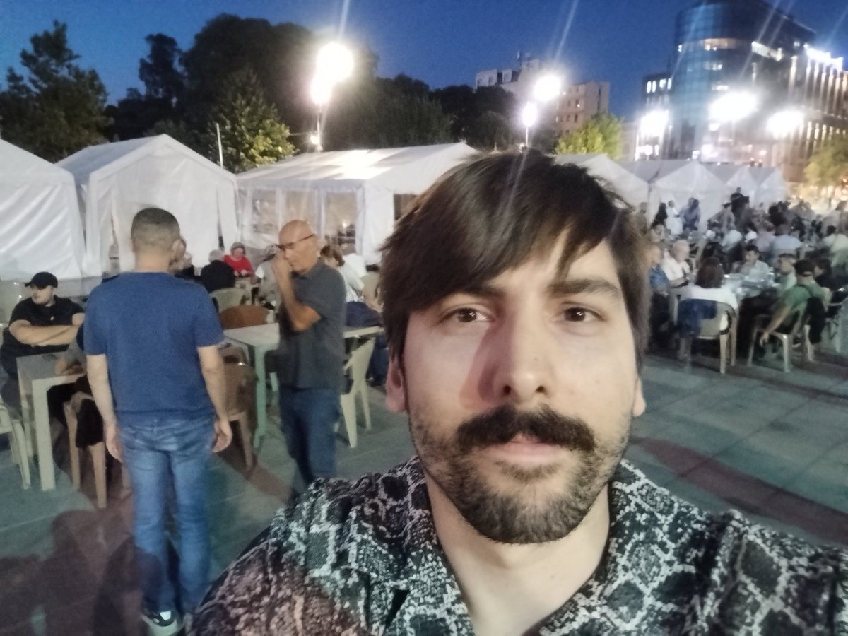UrkelMilanovic's tweet photo. Da. Nastavi da me sanjaš. https://t.co/iRVaZSTbgk