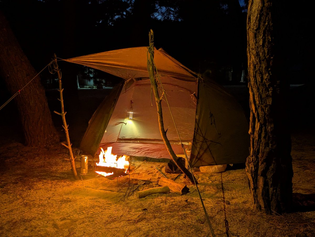 beeecamp's tweet photo. 女木島も良かったな〜 
島キャン独特の非現実感🏝️ https://t.co/Xz0NQ0lOAF