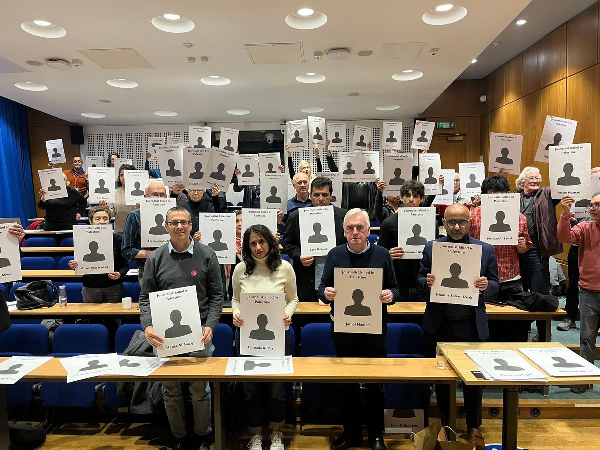Brilliant session @Kingsdh to mark #IDEI2025 for crimes against journalists. Thanks to all who came. 

Thought-provoking, proactive and a reminder that we all need to come together to tackle the issues we're facing. 

@NUJOfficial webinar at 5.30pm: nuj.org.uk/learn/ems-even…