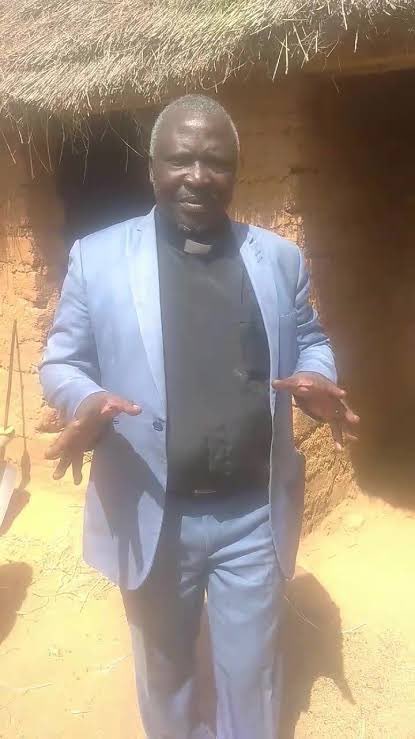 jagabannot's tweet image. One dey trenches dey do mass burial. The order one dey drive convoy from banana island to Lekki