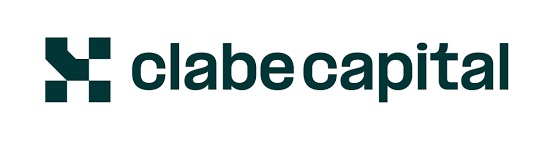 Hoy lunes 3/Noviembre una nueva empresa debuta en la #bolsadevalores de #Caracas

Se trata de #Clabecapital que fue autorizada por #SUNAVAL hace unas  semanas y los inversionistas pudieron suscribir acciones en mercado primario a 5 Bs

Qué precio le dará hoy el mercado?