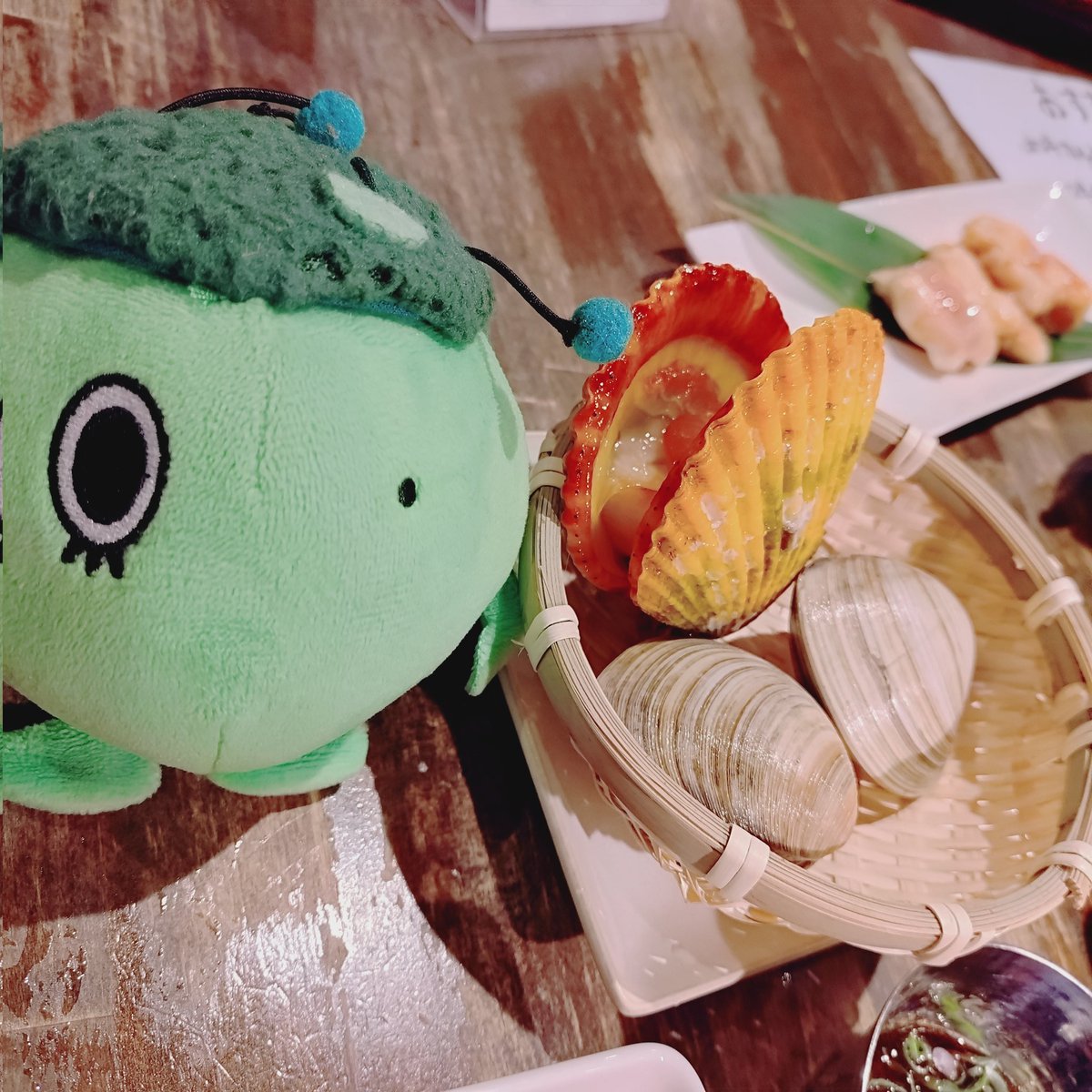 髙坂汐里 tweet media