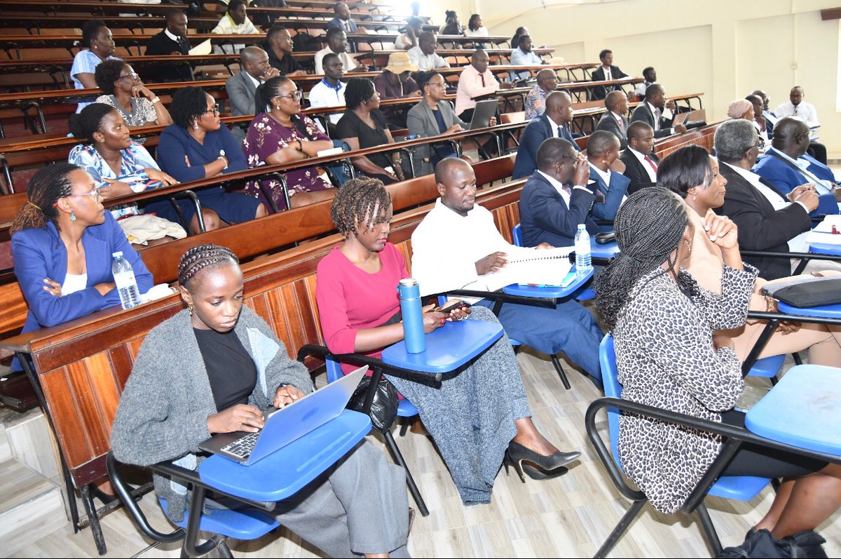 MakerereLaw's tweet image. .@MakerereLaw LLD Defense by Ms. Lydia Namateefu Kisekka - on, ‘Appraising the Relationship beween the Law on Land Registration and Land Grabbing in Uganda: A Case S Rudy of Kayunga District’ #HappeningNow
