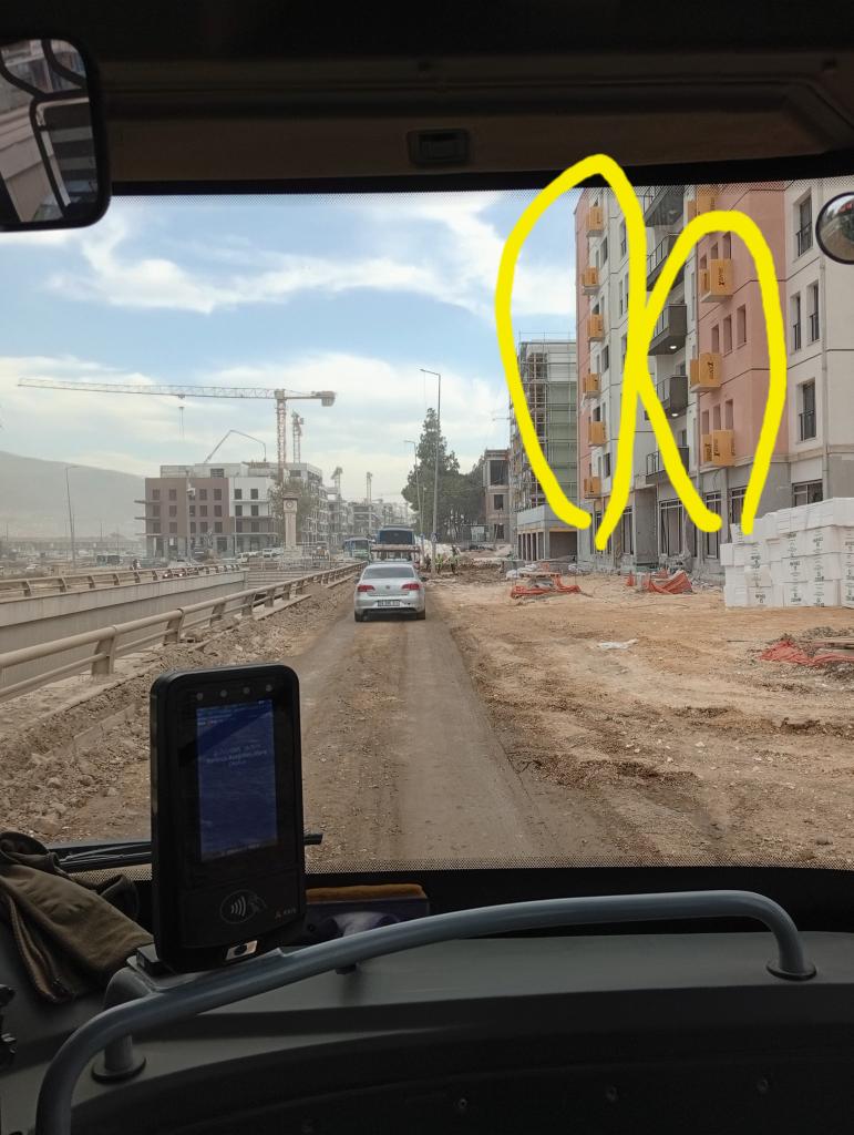 atarinesli's tweet photo. @eylelelem Alçıpan balkon https://t.co/9TtkcJu2c7