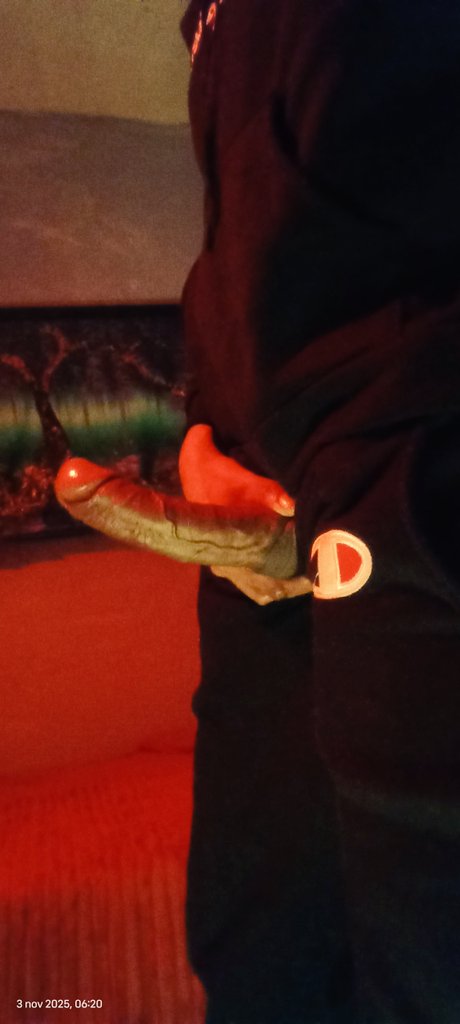 vergon20cm (@vergon20cm23) on Twitter photo 