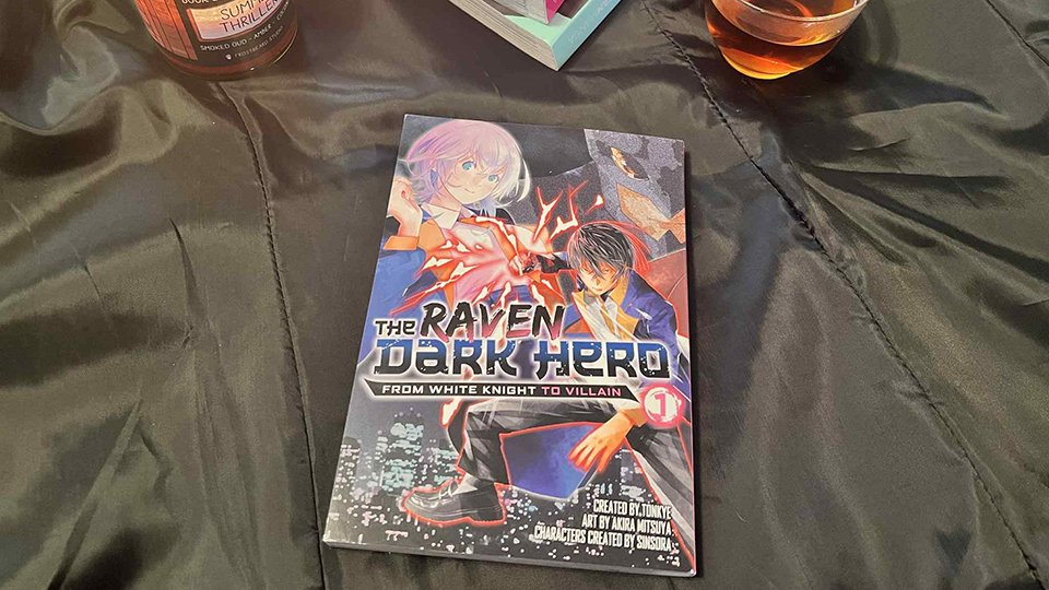 RubyCosmos's tweet image. MANGA REVIEW: Volume 1 of THE RAVEN DARK HERE comes out tomorrow from @TitanMangaHQ ! Check out my review on my blog:

karadennison.blogspot.com/2025/11/manga-…