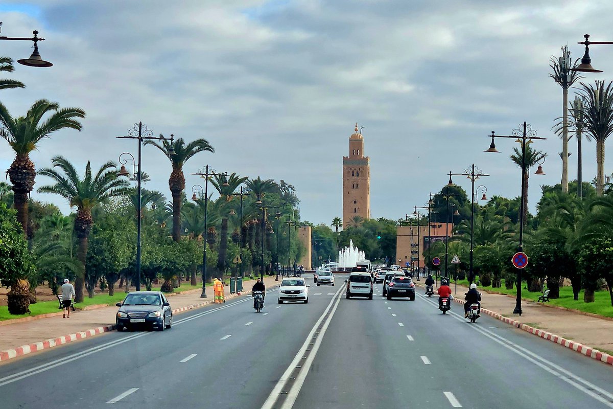 GenteTV_Cesar's tweet photo. Arrival in the imperial city of Marrakesh, Morocco with GENTE da NOSSA tv &amp; friends. Walking in the medina, a densely packed walled medieval city with mazelike alleys &amp; lanes filled with souks.

#GenteTV #Morocco #marrakesh https://t.co/MUYfFFY0Ju