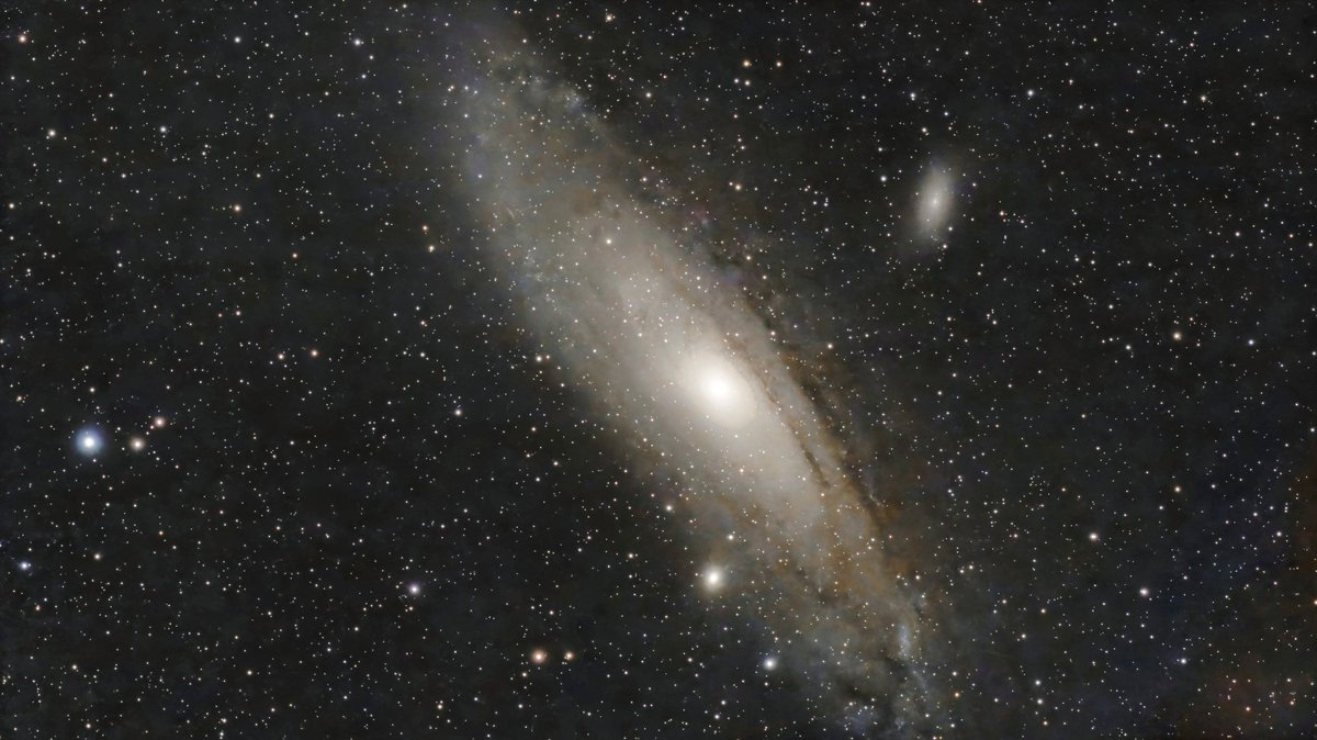 レモン彗星と
スワン彗星と
アンドロメダ銀河