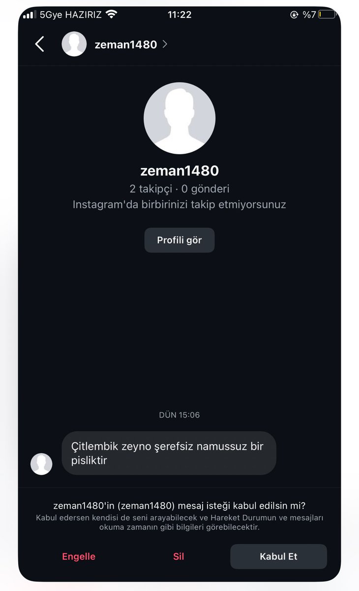 zeyno_citlembik's tweet photo. 6k takipcime mesaj atmış üşenmeyip instagramdan. gercekten artık çok bunaldım içinde aile fertlerim de var. aylardır deli gibi taciz ediyor dava açtık ama sonuçlanana kadar allah aşkına bir şey yapılsın artık. ailem endişeleniyor https://t.co/qhQYnVMM1V