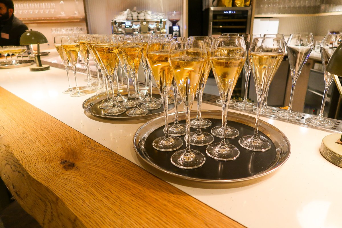 woncomms's tweet image. A Divine Dubai In London Dinner At The Portrait Restaurant by Richard Corrigan

Superb dinner, delicious drinks, excellent networking and outstanding company.

Have you visited Dubai?

#dubai #visitdubai #MondayMotivation #ThisMorning #Halloween #NUFC #Pope #London ❤ RT