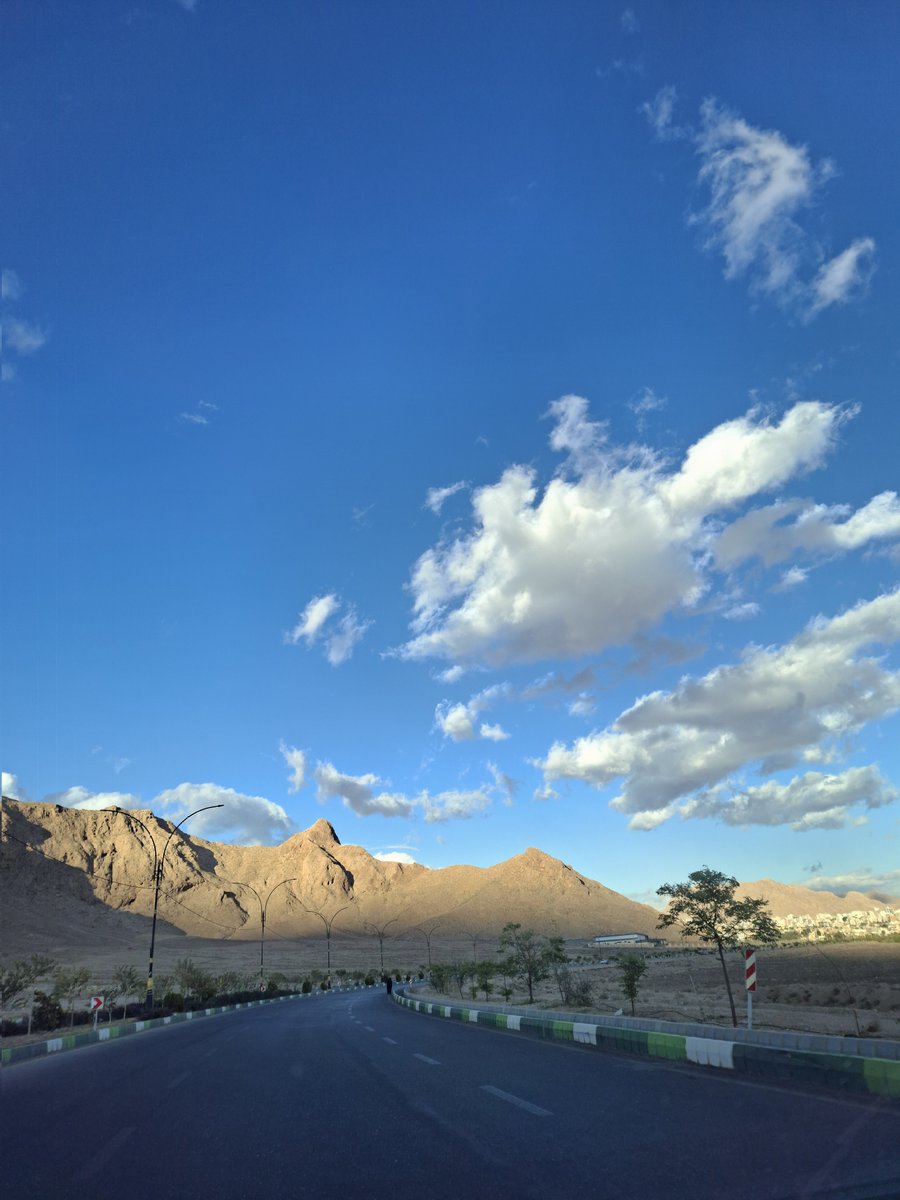 mstmoj's tweet image. آسمون شهر