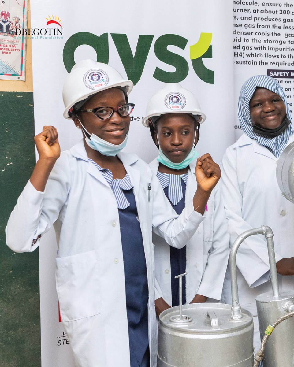 Dbegotin_'s tweet photo. #BuiltByGirls
Today: GYST girls at Phase 3 JSS Gwagwalada built an innovation that turns plastic waste into fuel.
Nigeria battles plastic waste. It blocks drains → floods. Breeds mosquitoes → disease. Contaminates soil → kills crops. Contributes to climate change. https://t.co/vS90jwnVUg