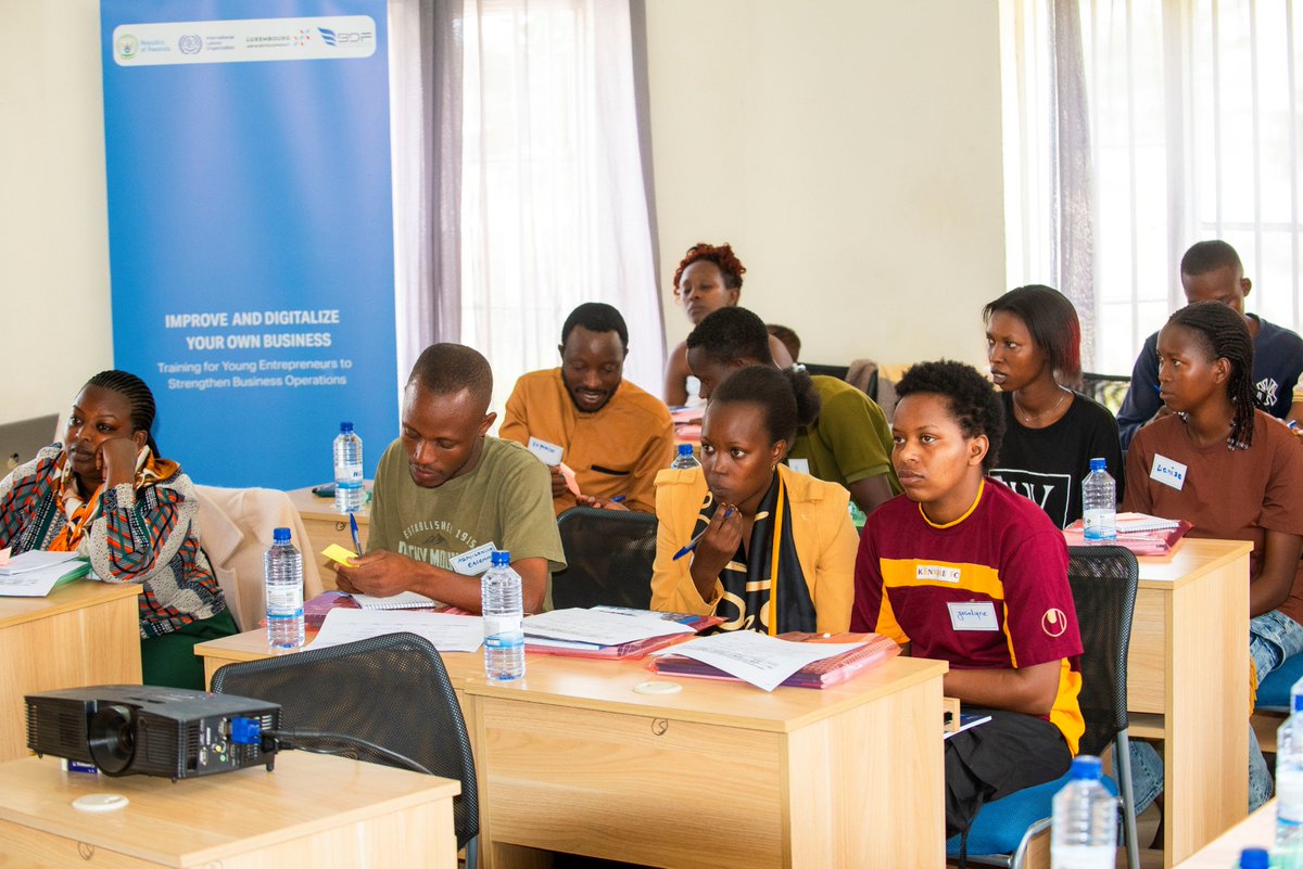 BDF_rw's tweet photo. Today, BDF CEO @vimunyeshyaka & @BYIRINGIR1 ILO's National Project Coordinator, officially opened the Start and Improve Your Business (SIYB) trainings in @Muhangadis, marking the beginning for SIYB trainings for young entrepreneurs in 4 districts of https://t.co/qmqyK0O1vK