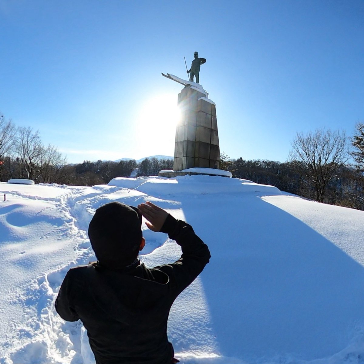 Snow Monkey🐒 in Saltpeak Bumps Base tweet media
