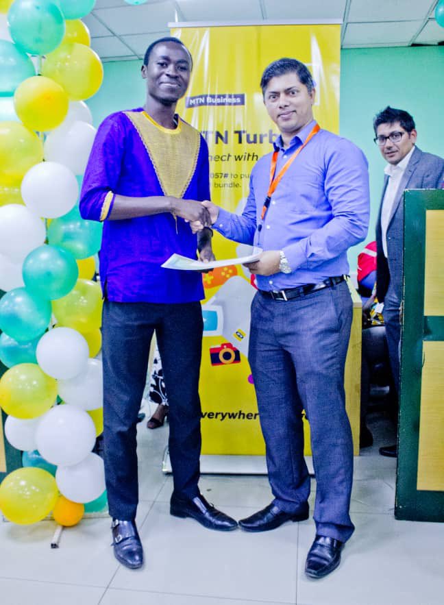Darlene_dono's tweet photo. 7th May 2019 — 11 months into my role at MTN Ghana, I received the Star Award for high performance.

Even then, my mind was made up — it was time to move on and chase my dream.

Today, I’m still building — this time in public with @curarecare . 🚀 https://t.co/KByvWjCXkq