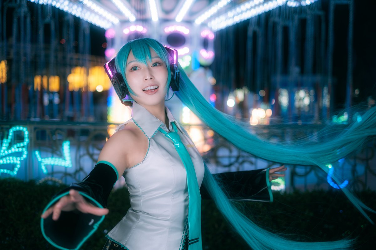 cos_teana_530's tweet photo. Cosplay
　初音ミク

・
　想いよ届け　君に
・

photo:常森さん(@hikarusubtune )

#ラグコス
#ラグコスTW https://t.co/BlrUrVUIqO