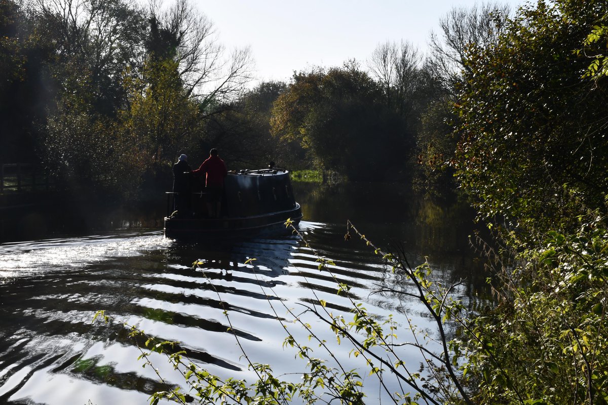 retired_tom's tweet photo. My photos from #November 2022
#CanalRiverTrust #GrandUnionCanal #HuntonBridge #Lock #Narrowboat #BulRush #Reflections
#Canals & #Waterways can provide #Peace & #calm for your own #Wellbeing #Lifesbetterbywater #KeepCanalsAlive https://t.co/wesPAJzLHq