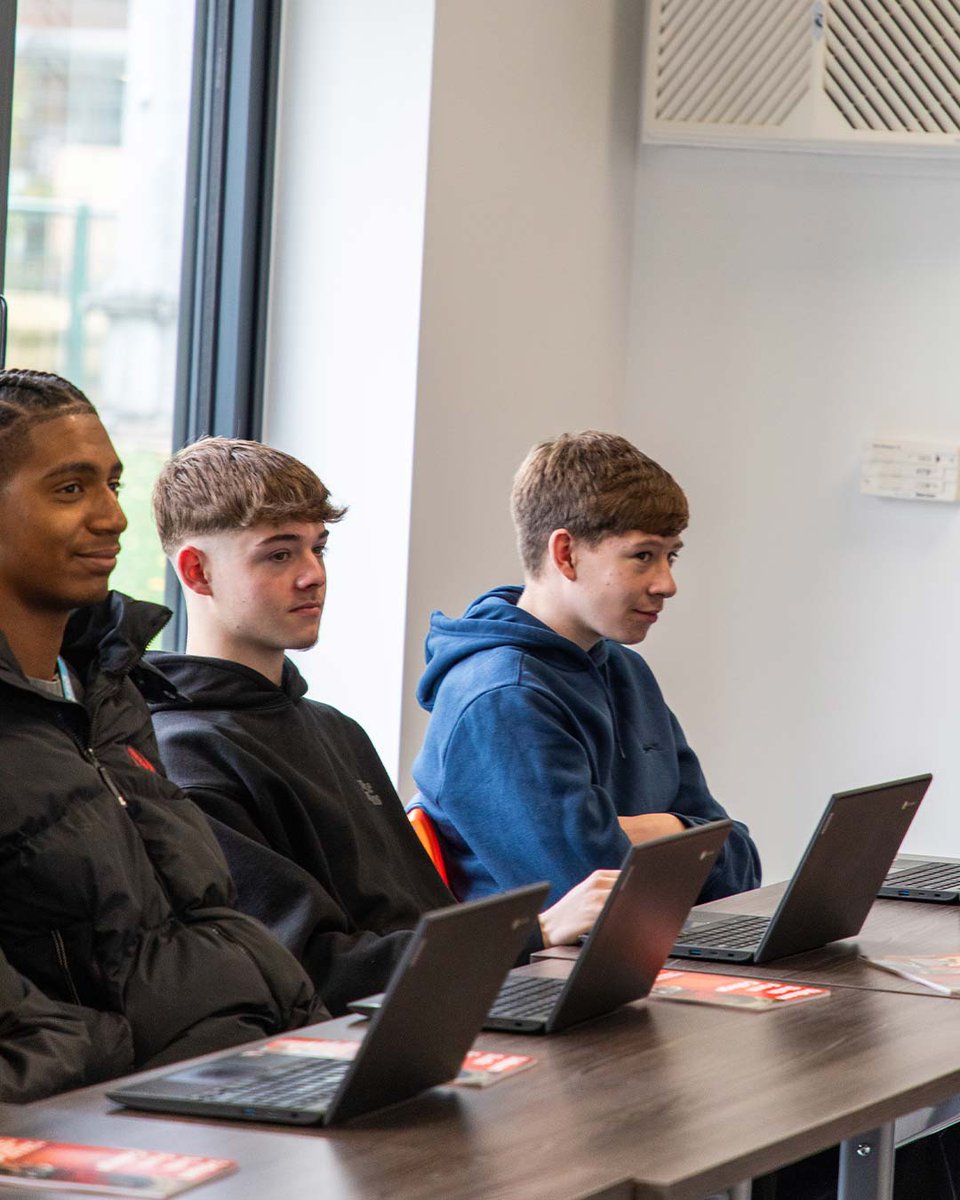 OSFC_Info's tweet image. Teaching has started down at our Sports Campus today!

We cannot wait for our Sport students to get settled into their new facilities!

Watch this space for more updates in the coming weeks!