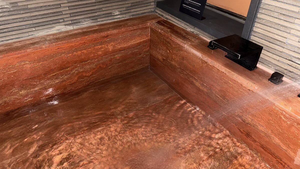 otakudokko's tweet image. 📍광안리 애프터 챕터 호텔 
방마다 테라스에 자쿠지도 있꼬 프라이빗 명상룸 체험도 가능함 수영장에 미온수 나와서 광안대교보면서 수영할 수 있어서 조았어요 !!! 또 가고 싶음