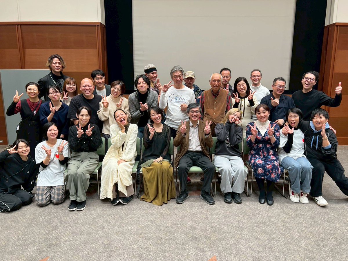 11/2(日)千秋楽を迎える事ができました🙇‍♀️お客様、出演者、スタッフ、本当にありがとうございました🙇‍♀️

来年は10周年、SYDも120周年、節目の年、更に精進していきます🥰

そして、私恩師の脇さんの命日でもありました❣️舞台を続けていく事が恩返しになると、見守っていて下さい🙏