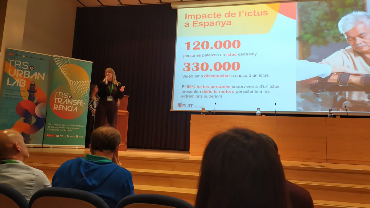 euit_terrassa's tweet image. 🆕 El grup de recerca @OCCARE_euit  va participar a les diferents activitats de la IV Jornada de Transferència de Coneixement i Tecnologia de Terrassa que va tenir lloc el passat dijous 30 d'octubre a l'auditori de l'@eseiaat_upc  

✨ Durant el Marketplace, la coordinadora del…