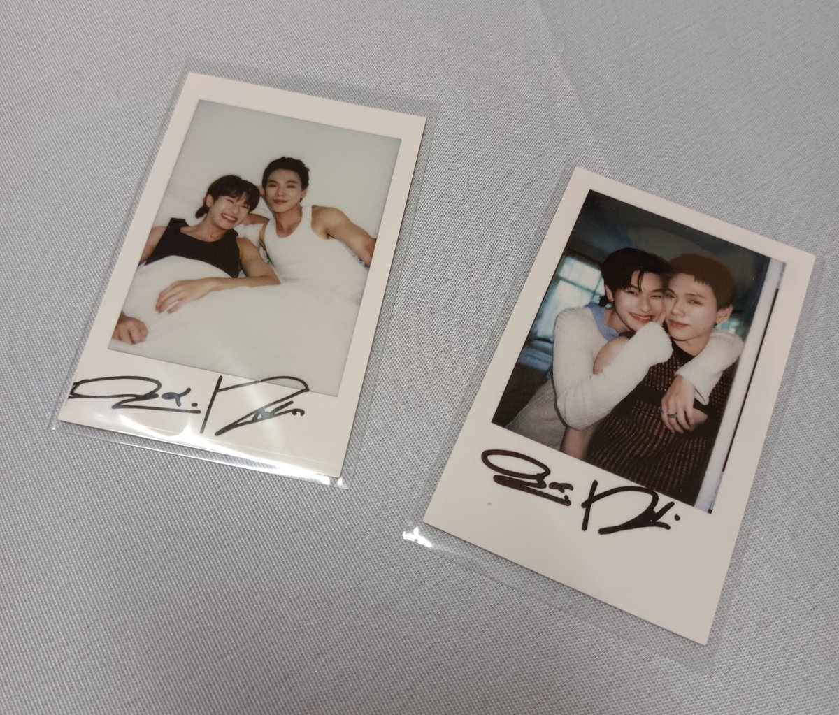 orapanSTphoto's tweet photo. ฝากรีทวิต สุ่มจากรี แจก 20 บาท
----- ปล่อยนิตยสารและการ์ดตออรค่ะ

นิตยสาร เล่มละ 100 ค่าส่ง 40
การ์ด ใบละ 120 ค่าส่ง 30
เหมาหมด 399 ค่าส่ง 30 ค่ะ 
รูปสุดท้ายเป็นของแถม ไม่ขายค่ะ
ซื้อ 1 ชิ้นได้ 1 ของแถม

#ตลาดนัดต้าห์อู๋ออฟโรด
#ต้าห์อู๋ออฟโรด  #DaouOffroad https://t.co/Mwf7urpTk7