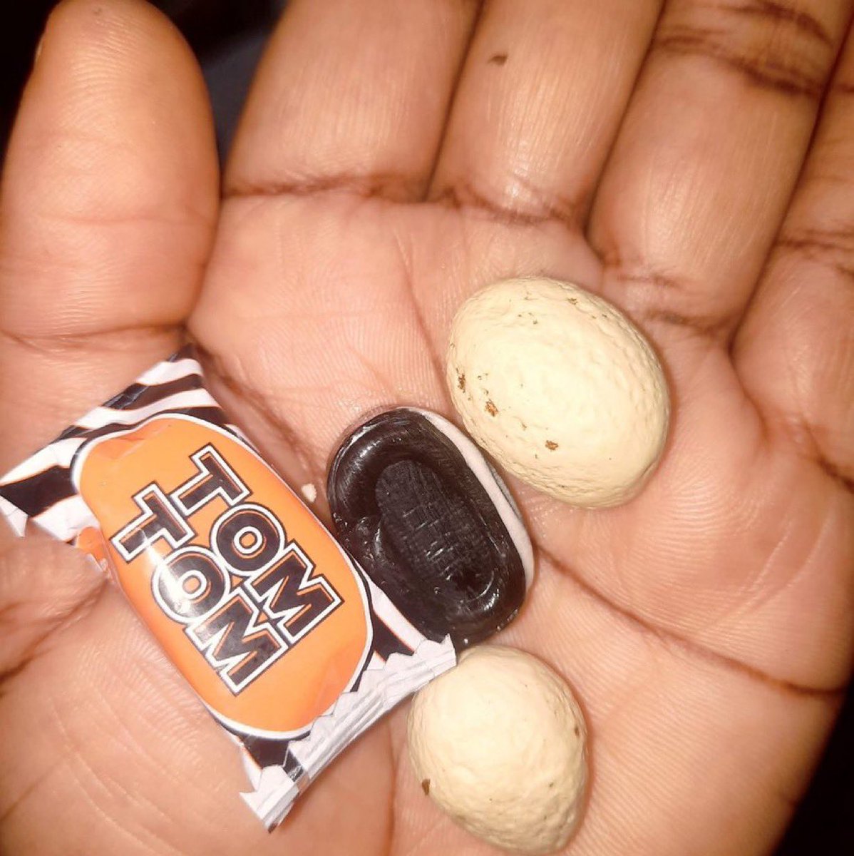john322226's tweet photo. No need to destroy your liver drinking jekomo or coco samba, just take this combo before sex and come back to thank me https://t.co/RWJvgHTILn