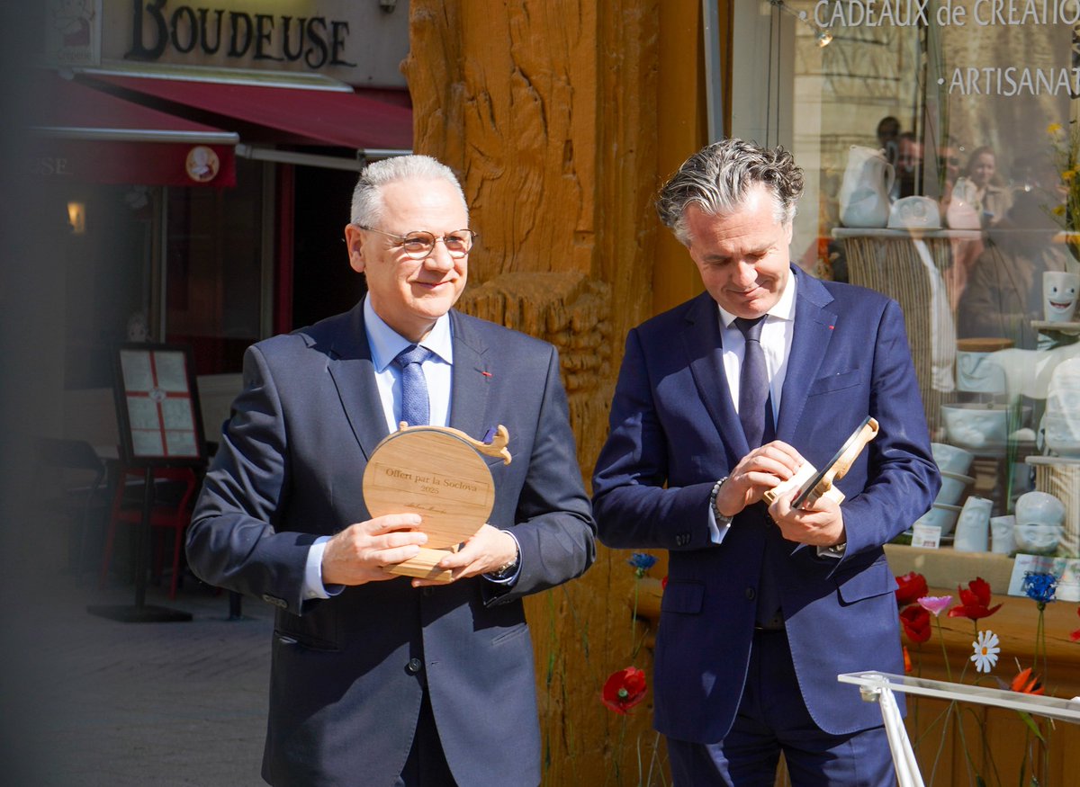 Philippe Chopin, préfet de Maine-et-Loire depuis 2023, a quitté ses fonctions.

Je salue son sens de l’État et son action au service des Français, des habitants de notre département et de nos institutions.

Merci à lui pour ce qu’il a fait pour notre territoire.