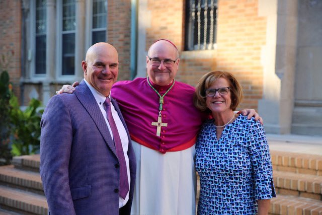 Diocese of Rockville Centre tweet media