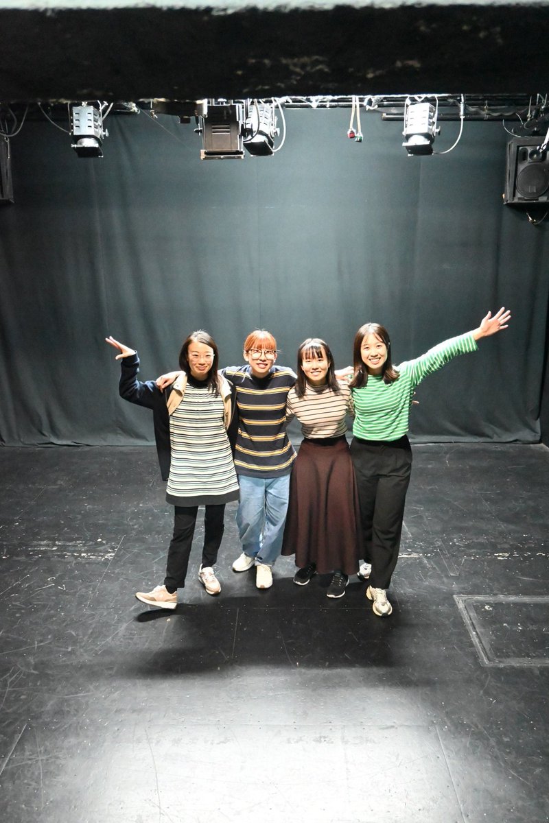 Lilie0645's tweet photo. #劇団カタコンベ
サンニンシマイ&amp;野ばらを知っていますか
全日程終了しました！
なんやかんやすごーく楽しめました！

今回は二人の会話を裏で聞いてニヤニヤ…
野ばらもほんとに素敵で！
「私が！」ってならなかったのも成長かしら…

カタコンベで芝居ができて幸せです～
そして　#シマシマシマイ https://t.co/RP3ESWlH0o