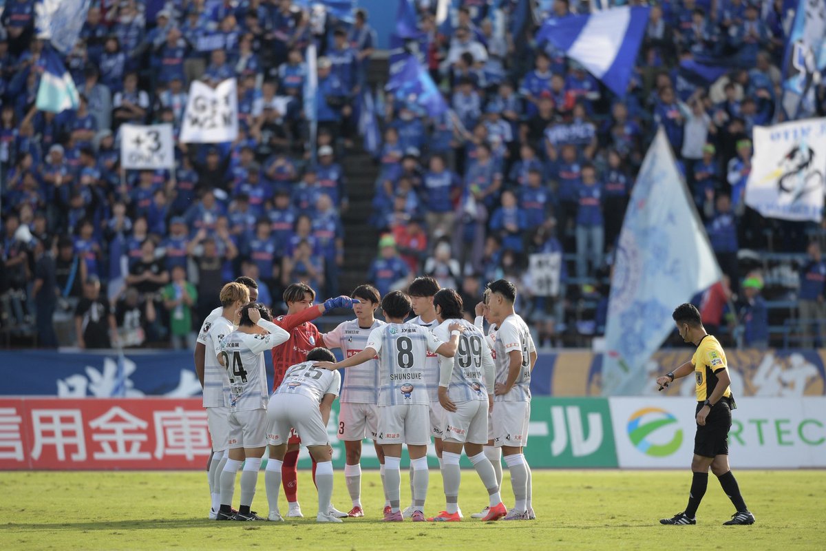 Kiichi1012's tweet photo. アウェーの中でもたくさんの応援ありがとうございました。
全員でJ1の舞台に行きましょう。 https://t.co/aqUZIzTYju