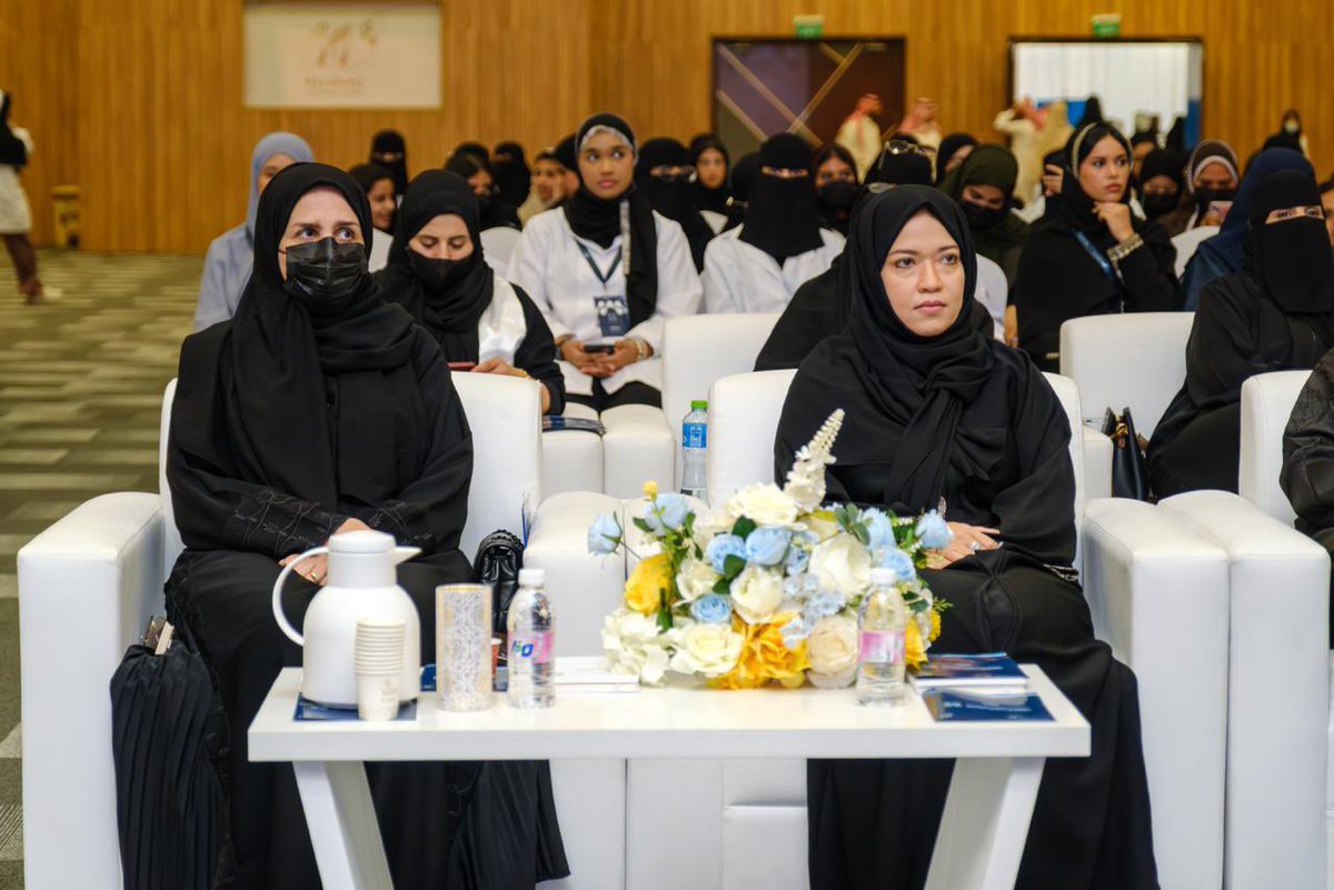 جامعة جدة tweet media