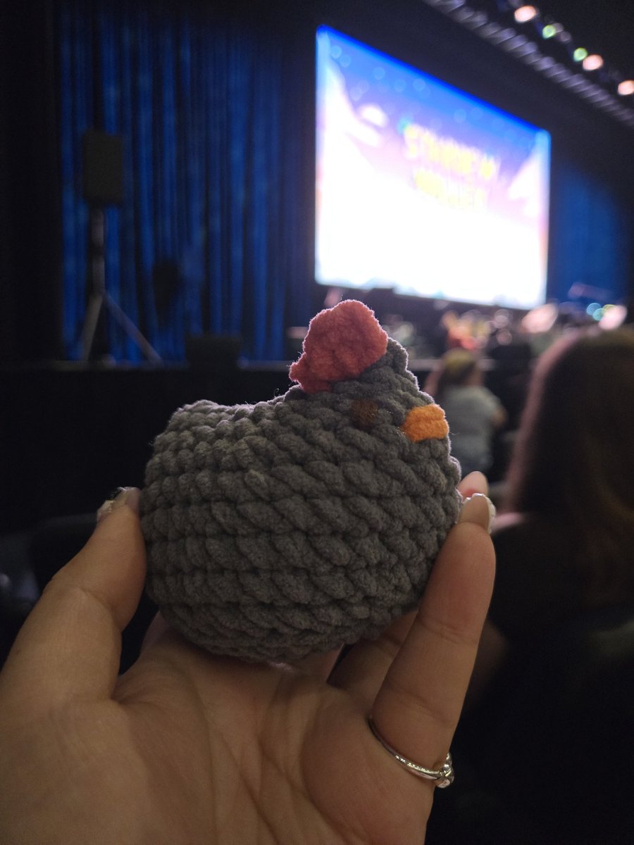 i also brought a friend with me (chicken made by furenchuu.makes on ig)