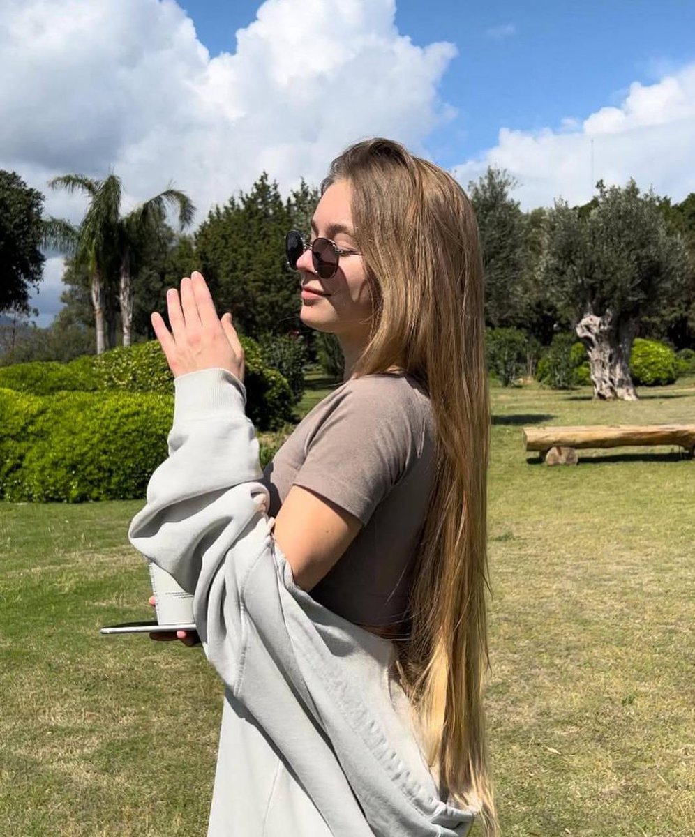 linjennifer123's tweet image. On a sun-drenched afternoon, coffee in hand, a gentle breeze caressing my face—savoring this moment of tranquility and freedom. #BodrumVibes #RixosPremium