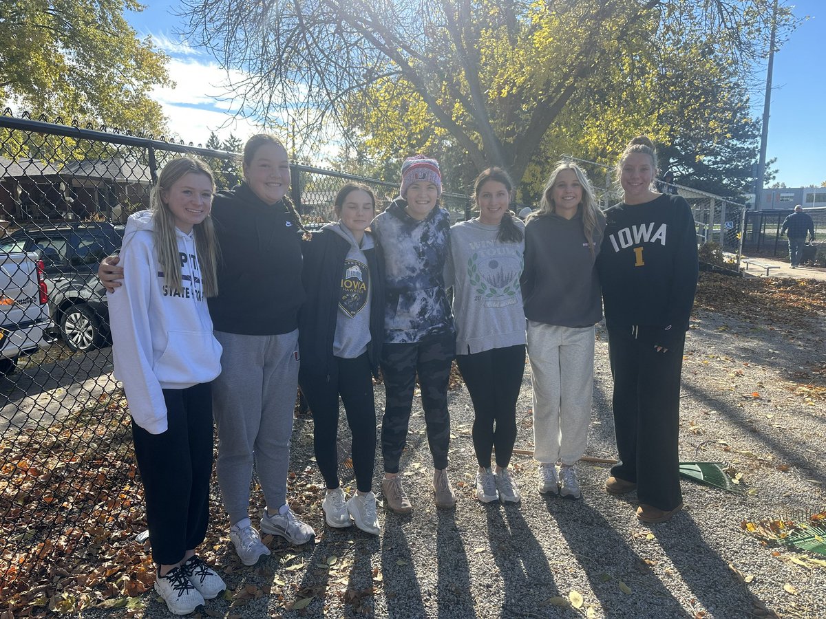 Urbandale J-Hawks Softball tweet media