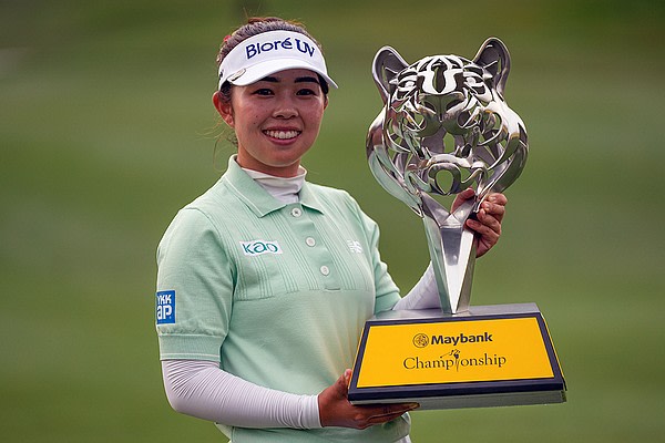 Miyu Yamashita clinches the LPGA Maybank Championship in a thrilling three-way playoff — earning her second career title in just her first full season on tour! ⛳🏆
-
-
-
#LPGATour #MaybankChampionship #golf #golfing #golfer #golfcourse #golflife #golfswing #golflynk #golfpro