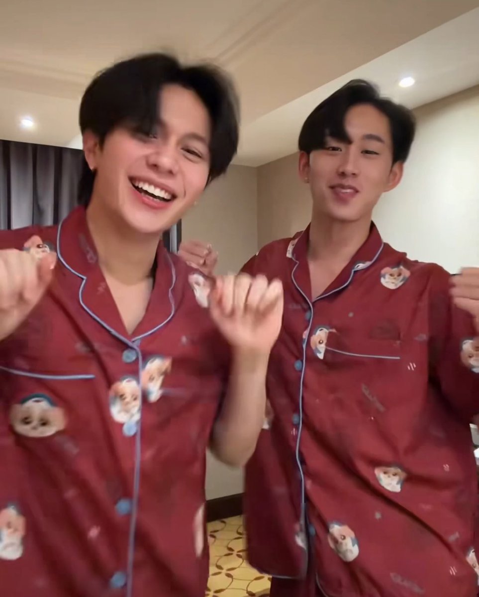 bubblebefboo's tweet photo. นี่สินะ25252525255552 https://t.co/u0BS5K78z2