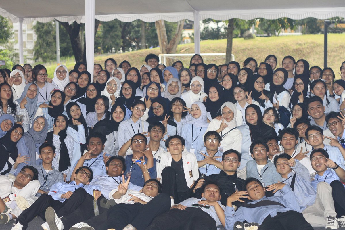 haloinijaki's tweet image. 💥💫