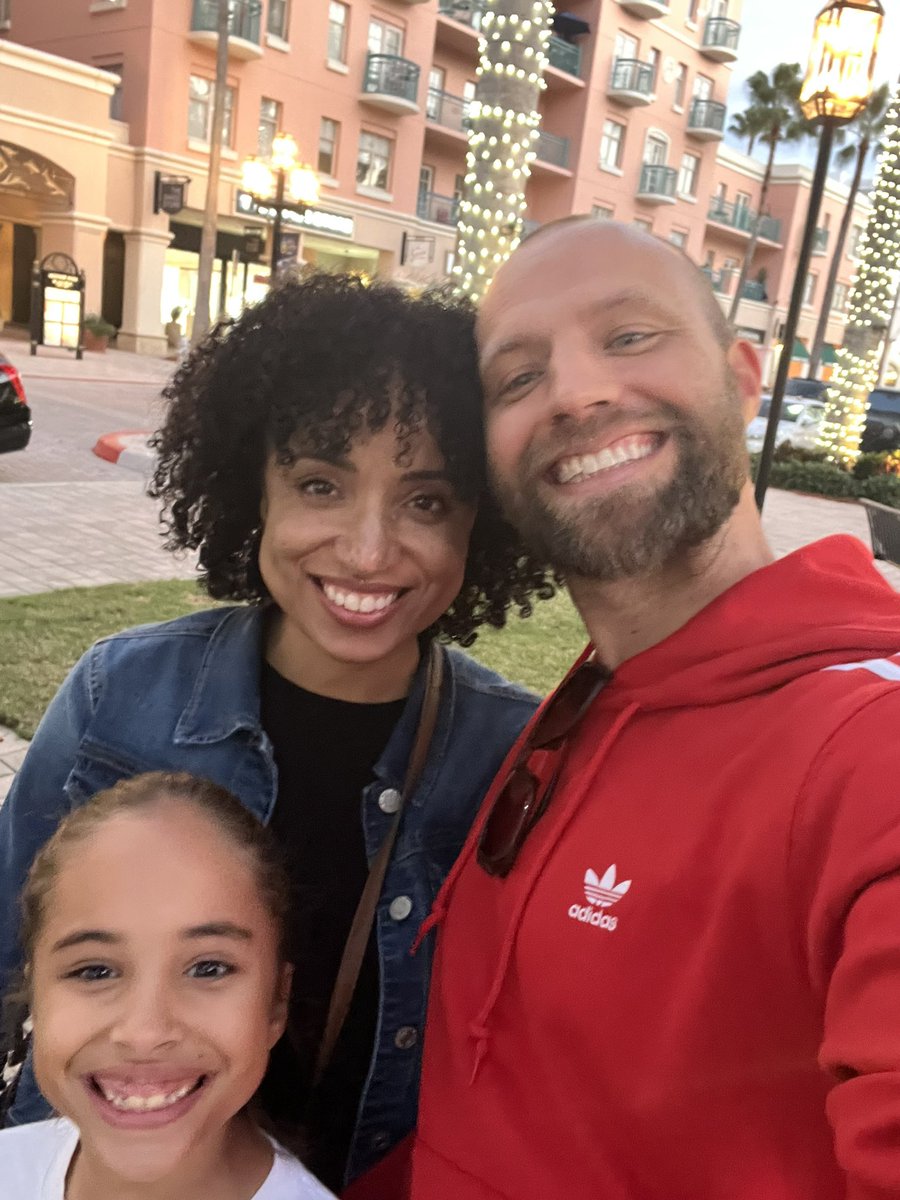 Aaron Smith tweet media