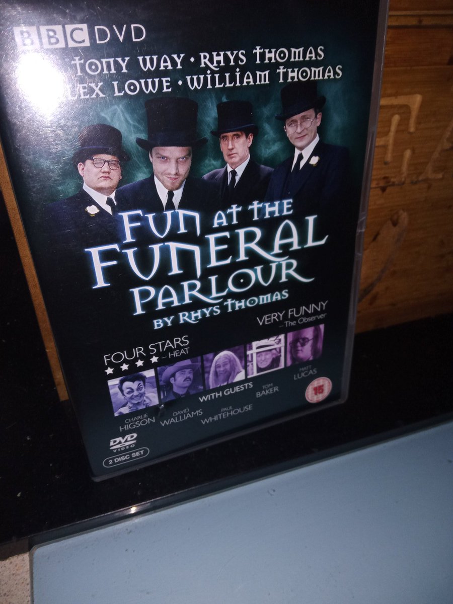 Backagainthird's tweet image. When you&apos;re bargain-hunting, it&apos;s always nice to come across something that you&apos;ve never heard of. Just 50p for this quirky-looking comedy from the early noughties.