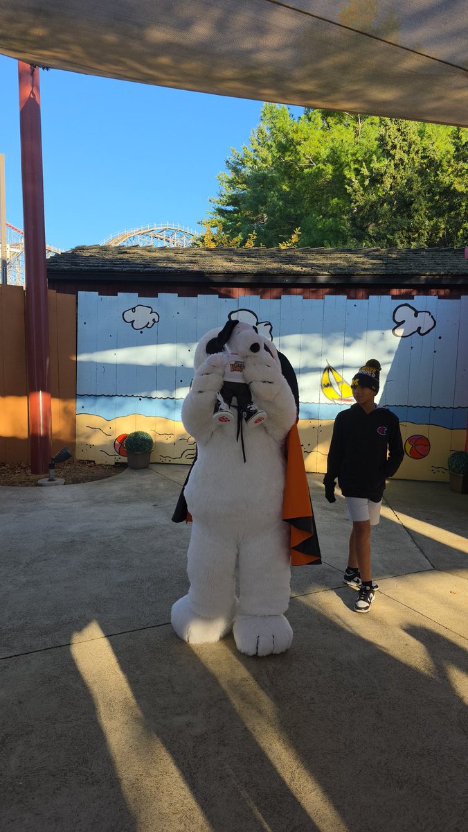 6 Kids 1Tank tweet media