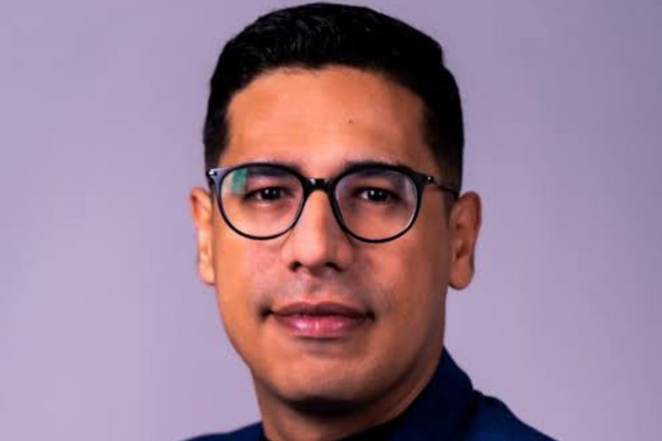 Familia de periodista Joan Camargo introduce hábeas corpus y exige conocer su paradero #TalCual #ClaroyRaspao

Web: talcualdigital.com/familia-de-per…