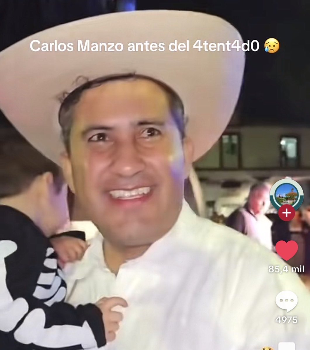 Rafamnyz's tweet photo. @Claudiashein Chinga tu madre Claudia con todo respeto pero chinga toda tu madre… estaba con sus bebés. https://t.co/VhMpA4akPT