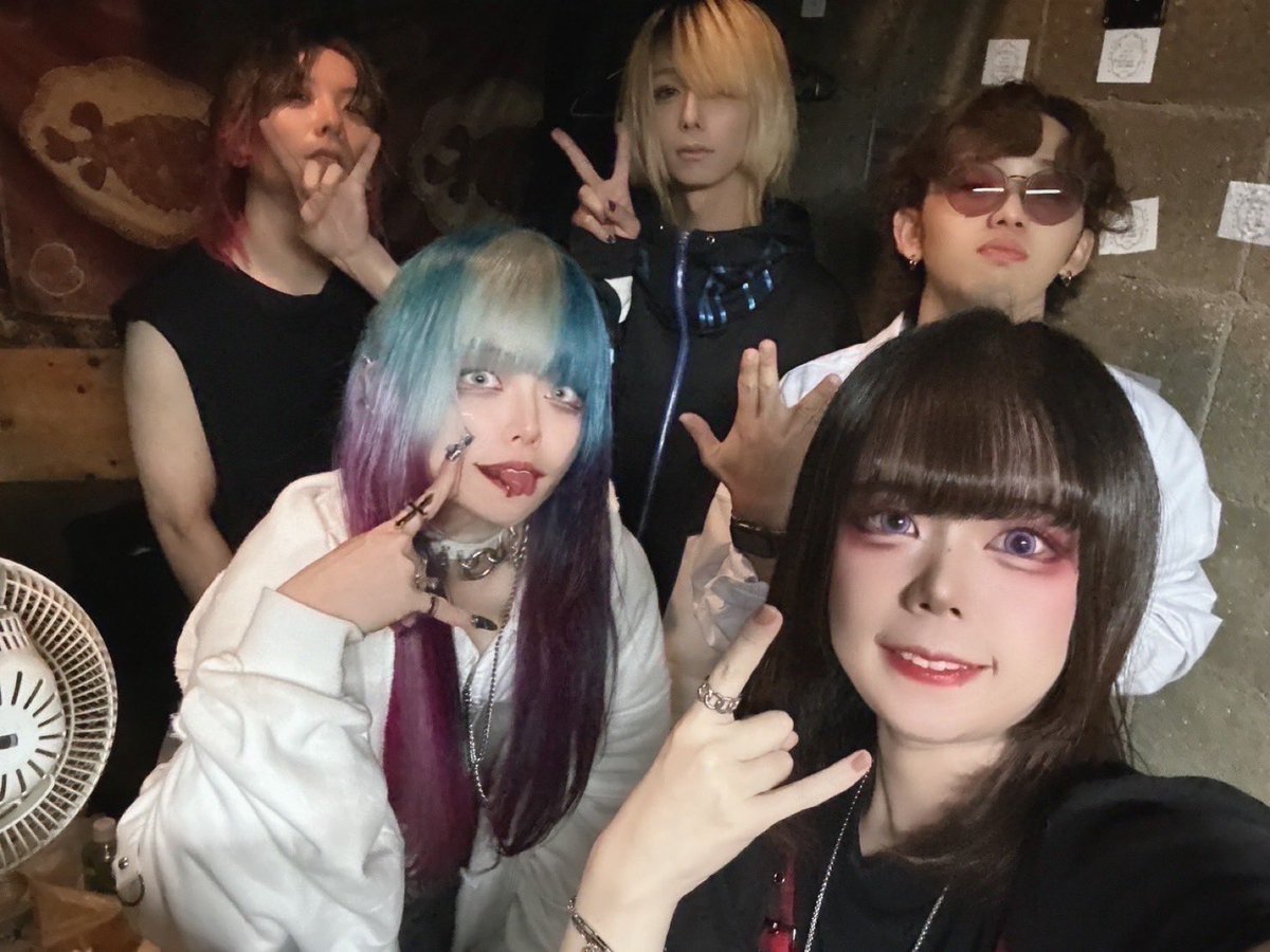 asternova357's tweet photo. 11.1 MAVERICK堀田勝彦支援ライブ HOTTER THAN HELL in SAPPORO❄️

ありがとうございました！堀田さんの1日でも早い復帰を祈っております🙌✨

そして、AstErNoVAの最後のステージでした。
たくさんの応援本当にありがとうございました！💙❤️

We Are AstErNoVA🔥🔥🔥 https://t.co/gozPByC0hZ
