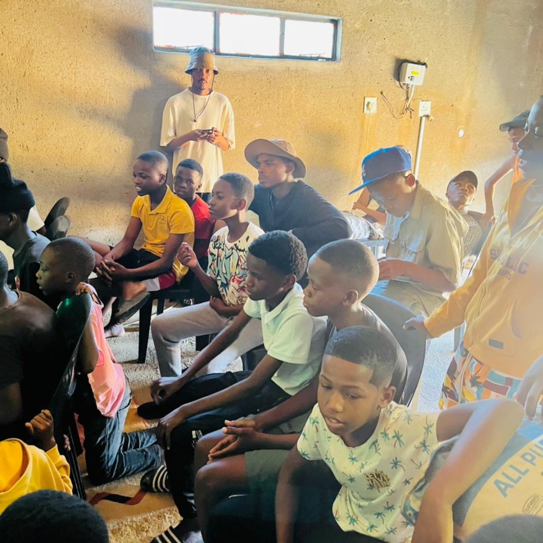 From 3 hubs to 32 strong, the Kasi Flare movement just keeps getting BIGGER! 💥

This past weekend’s Split 3 Finals were one for the books! 👑
Almost 5,000 players registered &amp; 800+ supporters pulled up across Mzansi ! 💪🏾

Comment One word to describe the Split 3 weekend? 👇🏾