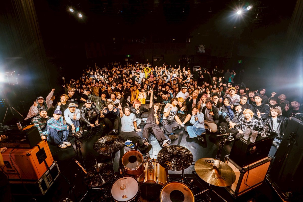 leodrat's tweet photo. 2025.11.03 心斎橋BIGCAT

「 LEOFES 2025 」

LEODRAT
GOOD4NOTHING
HERO COMPLEX
Maki
Arakezuri
INKYMAP
Brown Basket
SideChest
PAIL OUT
Atomic Skipper
マタノシタシティー

ありがとうございました！！！ https://t.co/orJMicAKXd