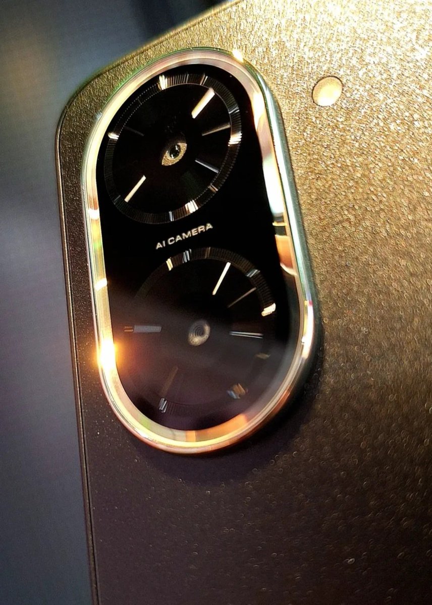 Jeastsolutions's tweet image. Order Redmi A5 ✨️ Only 🚨 @Jeastsolutions

3GB+64GB-Kshs 9600
4GB+128GB-Kshs 11000

Display-6.88 inch  IPS LCD,120Hz
Android 15 (Go edition)
Chipset-Unisoc T7250
CPU-1.8GHz
Main Camera-32MP+auxiliary lens 
Selfie-8MP
Side mounted fingerprint
5200 mAh battery
15W charging speed