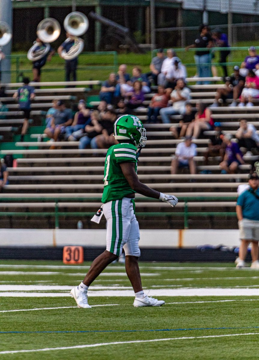 Regular Season Highlights- hudl.com/v/2T15WH
9 Games Played
24 Tackles 
6.5 Sacks
1 Caused Fumble 
15 QB Hurries
8 TFL <a href="/CoachJHardin16/">Justin Hardin</a> <a href="/TheCoachFulmer/">Coach Fulmer</a> <a href="/ALBrownFootball/">A.L. Brown Football</a> <a href="/pepman704/">Matt Morrow</a> <a href="/PrepRedzoneNC/">Prep Redzone North Carolina</a>