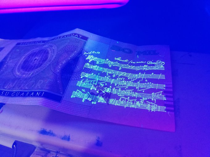 Por suerte fue rechazado ese billete con la cara del pedóf**** porque si llegaba a concretarse lo más probable que hasta ahora iba a seguir en circulación ya que muchos lo adoran.

Ahora tenemos esta maravilla