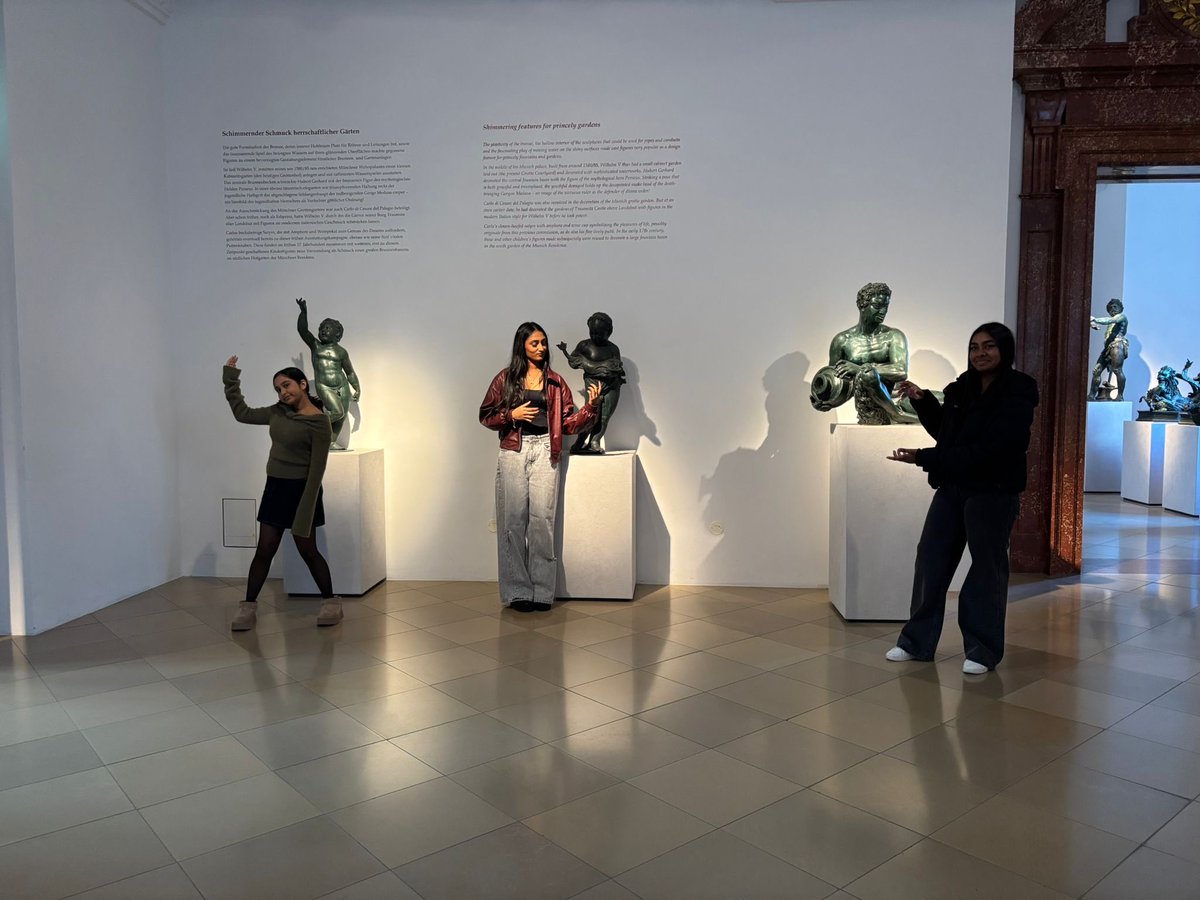 UcgsHistory's tweet photo. Some excellent copying of statue poses happening here… https://t.co/Q8Vh2WQPqZ
